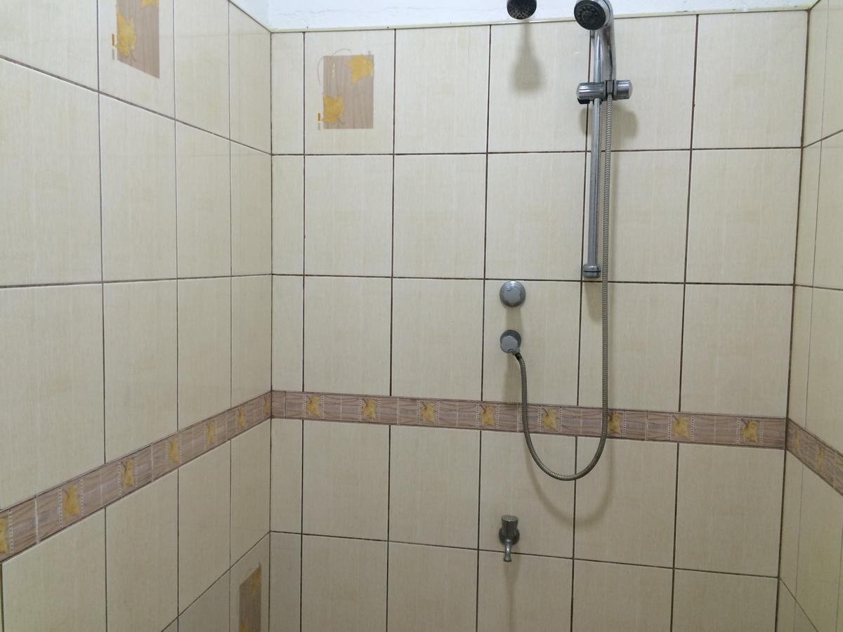 Mountain Wave Hotel And Surfshop Hikkaduwa Room photo
